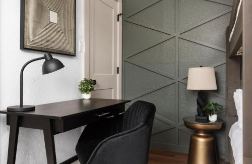 South Lamar Apartment | Stylish 2BR Oasis with Private Patio - Sleeps 8
