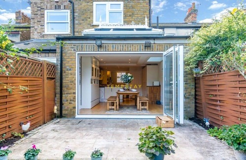 Windsor City Centre House | STYLISH 3 BED COTTAGE❤WALK 2 ALL SIGHTS & HIGH ST
