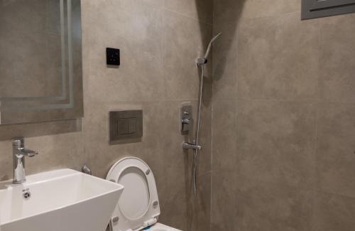 Riyadh Apartment | Stylish 3BR Apartment Perfect for Families