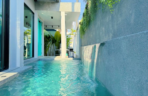 Sa Khu House | Stylish 3br Pool Villa walk to beautiful NaiYang beach