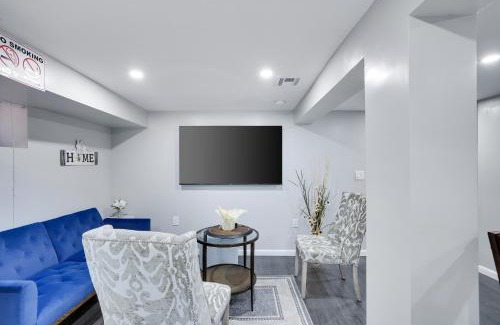 Weequahic Apartment | Stylish 4 Bed 2 Bath Haven Near EWR & NYC