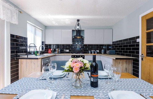 Manchester House | Stylish 4 bed home close to Manchester City centre