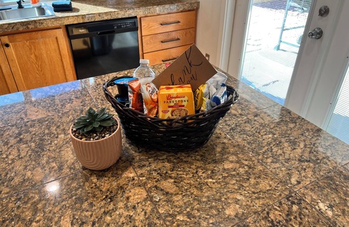 Indio House | Stylish 4-bedroom Pool home in Indio with game room .