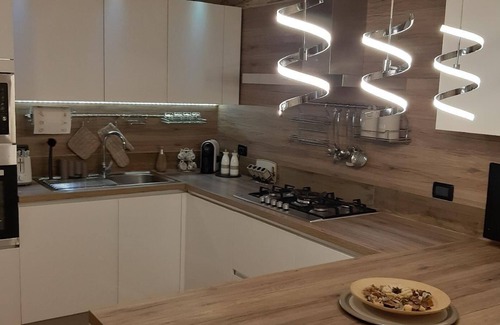 Abano Terme Apartment | Stylish and cosy mini with garage