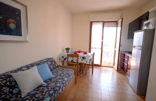 Bibione Apartment | Stylish and Functional Stay in Resort with Shared Pool