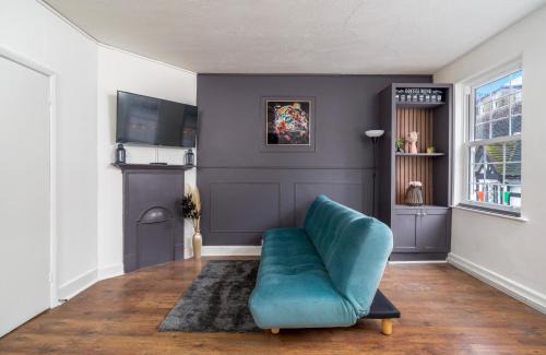 Grove Apartment | Stylish apartment in the heart of Kingston town centre