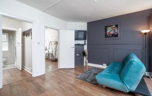 Grove Apartment | Stylish apartment in the heart of Kingston town centre
