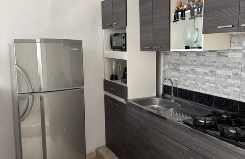 La America Apartment | Stylish apartment in laurels, premium location!