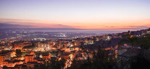 Sant'Eufemia Lamezia Apartment | Stylish Apt TERINA - Le Lincelle, Lamezia - bright, spacious, elegant and with terrace
