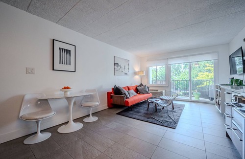 The Pines Condo | Stylish Beach Condo in the Heart of Downtown Rehoboth Beach!