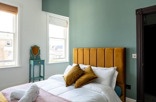 Herne Bay Apartment | Stylish Beachfront Apartment, Sweeping Ocean Views and Luxury Touches