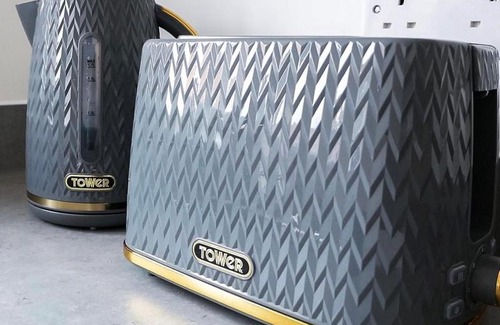 Cranham House | Stylish Beautiful Rooms in Upminster