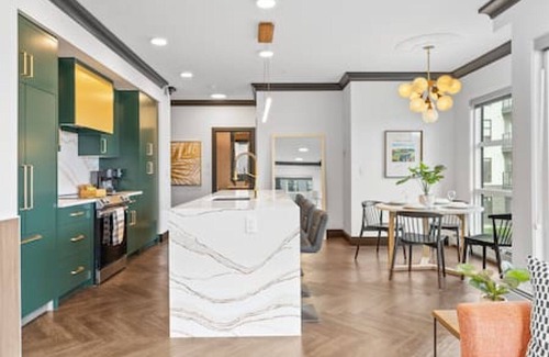 Currie Barracks Apartment | Stylish & Bright 2BR/2BA | A/C | Near Downtown MRU