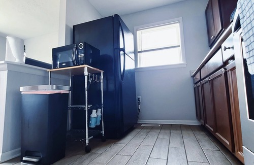 Lexington Apartment | Stylish & Central - Walk to UK Campus/Hospital, Mins to DT/Rupp/Keeneland