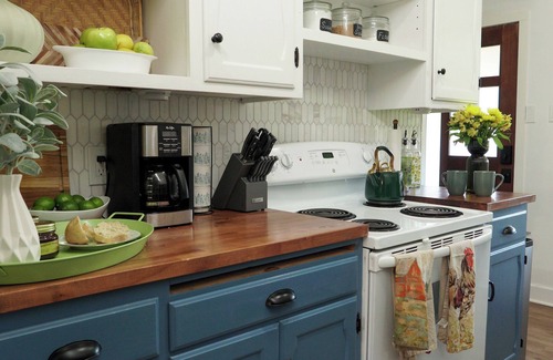 Cedar City House | Stylish centrally located 5-bedroom house in enjoyable Cedar City with AC, WiFi