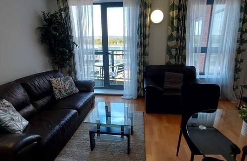 Sheffield Apartment | Stylish City Location with WiFi - West One