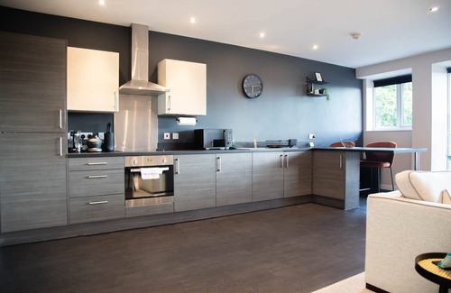 Ipswich Apartment | Stylish contemporary 2-Bed Flat