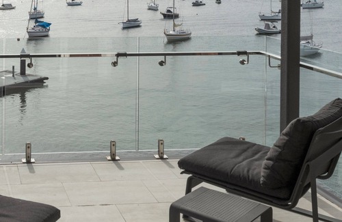 Point Piper Apartment | Stylish & Exclusive Beachfront/Waterfront unit in Point Piper, Sydney Harbour