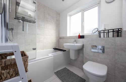 Tynemouth Apartment | Stylish flat near Tynemouth - 5 mins to the beach