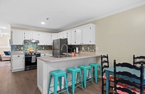 Richmond Apartment | Stylish, Fully Furnished Apartments - Comfort and Convenience, Just Like Home