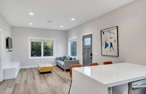 Claremont House | Stylish guest house near colleges