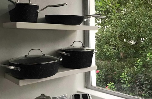 Elizabeth Bay Apartment | Stylish Harbourside Apartment in Elizabeth Bay