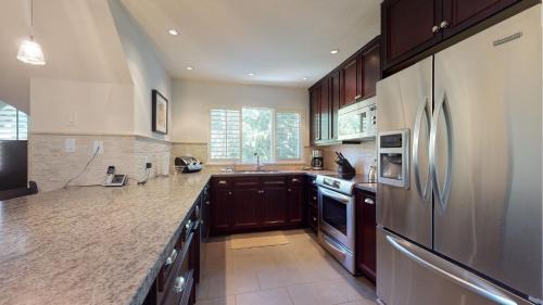 Blackcomb House | Stylish Home with Mountain Views by Harmony Whistler