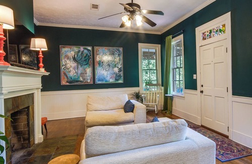 Greater Belhaven House | Stylish Jackson Home: Walk to Dining & Shops!