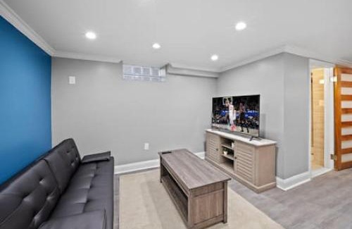 Birmingham House | Stylish Luxury 3bd home in Downtown Birmingham