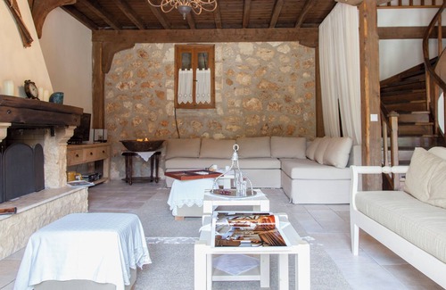 Lefkas Villa | Stylish Luxury Historic Mansion. Minutes From the Best Beaches on the Island!