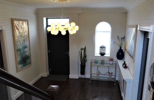 Harrogate Other | Stylish Luxury House 5 Bedrooms all mod cons