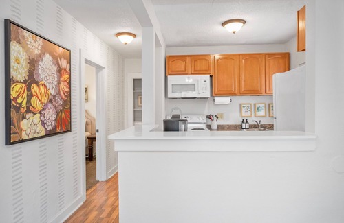 Mobile Apartment | Stylish Midtown Flat – 20B