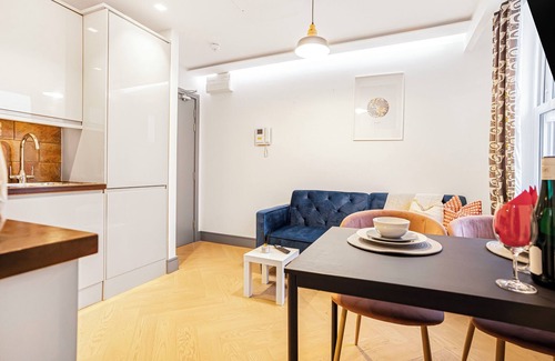 Kilburn Apartment | Stylish Modern 1 Bed Apartment in London NW6*15