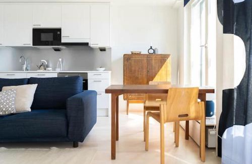 Itainen District Apartment | Stylish new 1br apt in Aurinkolahti