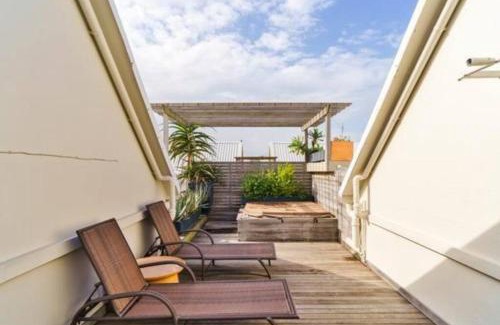 Durban Point Apartment | Stylish & New 4 Bedroom Point Waterfront Penthouse