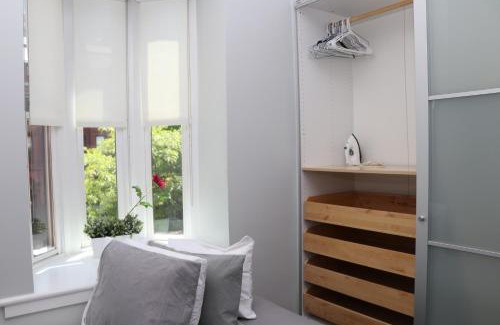 Back Bay Apartment | Stylish Newbury Street Studio, #11