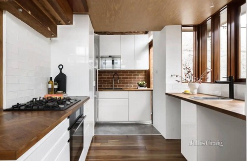 Abbotsford House | Stylish Sanctuary in Melbourne's Coolest Suburb