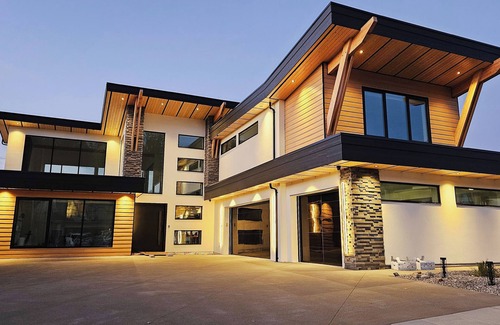 Southwest Mission House | Stylish Serene Lakeview Retreat with Pool, Hot Tub, Gym, Theater - 1 Suite