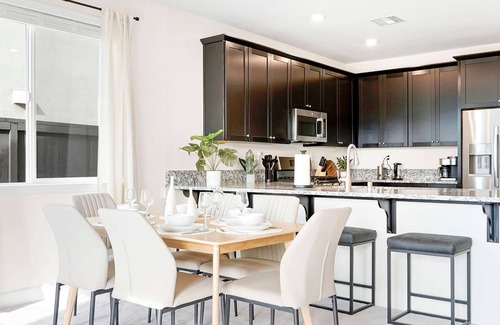 Sparks House | Stylish Sleek 4BR Nevada Home Near Downtown Reno