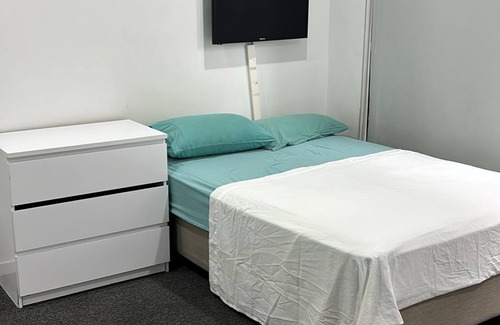 Dulwich Hill Apartment | Stylish Studio Living in the Heart of Dulwich Hill Convenience at Your Doorstep