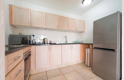 Mykonos House | Stylish Studio Retreat | Tranquil Ambience | Pool