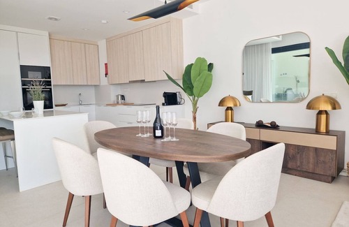 Casares Ski Chalet | Stylish Townhouse @ Finca Cortesin Golf Resort