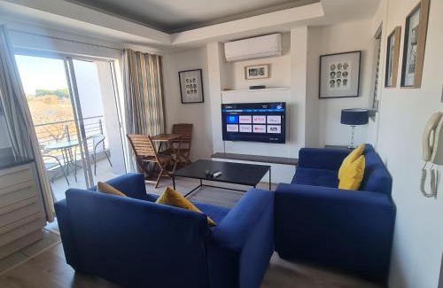 Greater Johannesburg Metropolitan Area Apartment | Stylish Unit 26 , Genesis on Fairmount