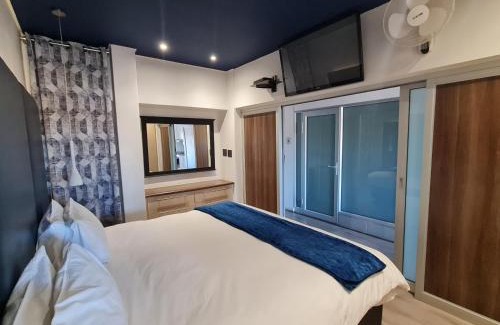 Greater Johannesburg Metropolitan Area Apartment | Stylish Unit 26 , Genesis on Fairmount