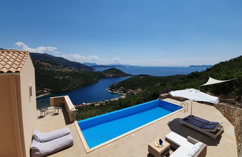 Sivota Villa | Stylish Villa Albatross with Infinity Pool & stunning SeaViews