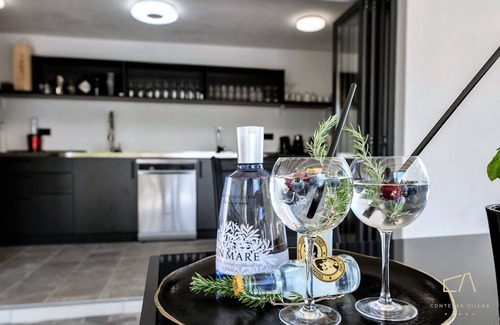 Malinska Villa | Stylish Villa Curiera in the city center with private pool and lounge on Krk