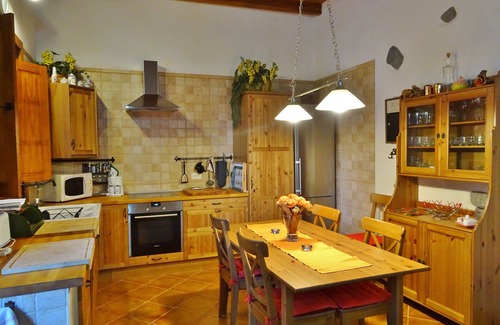 Hermigua House | Stylishly renovated and historic country house with garden