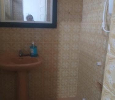 Cidade Velha House | suíte compartilhada 5 pessoas