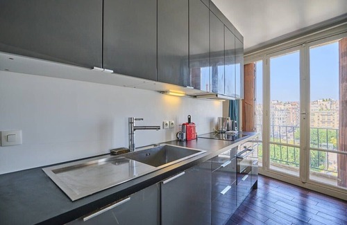 Auteuil Apartment | Sublime Apart 2 rooms Quai de Seine Eiffel Tower