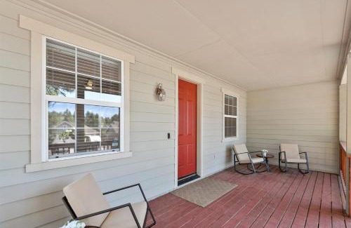 Ponderosa Trails House | Sublime Mountain Retreat Pool Table Fire-Pit Arcade Game Ideal Location w Central AC